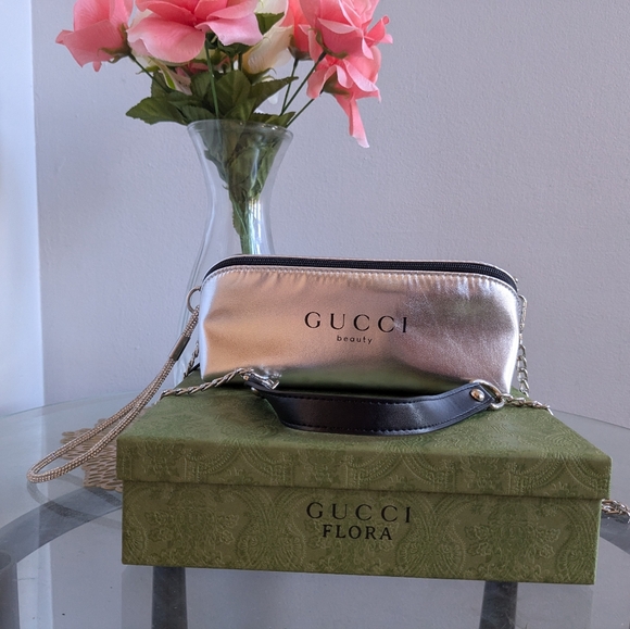 Gucci - Picture 5 of 11
